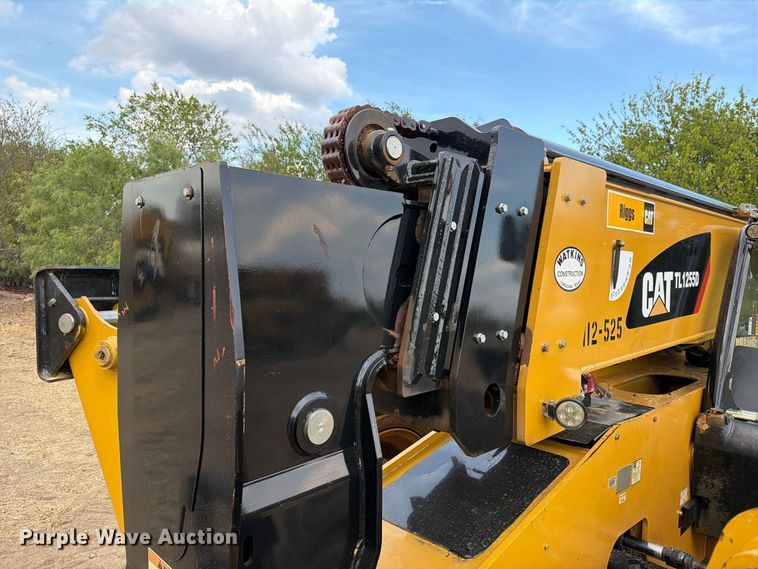 2019 Caterpillar TL1255D