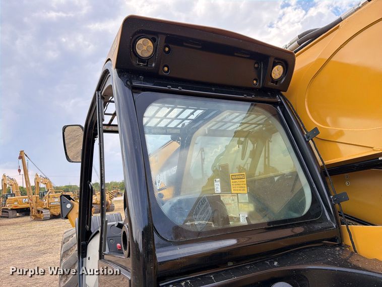 2019 Caterpillar TL1255D