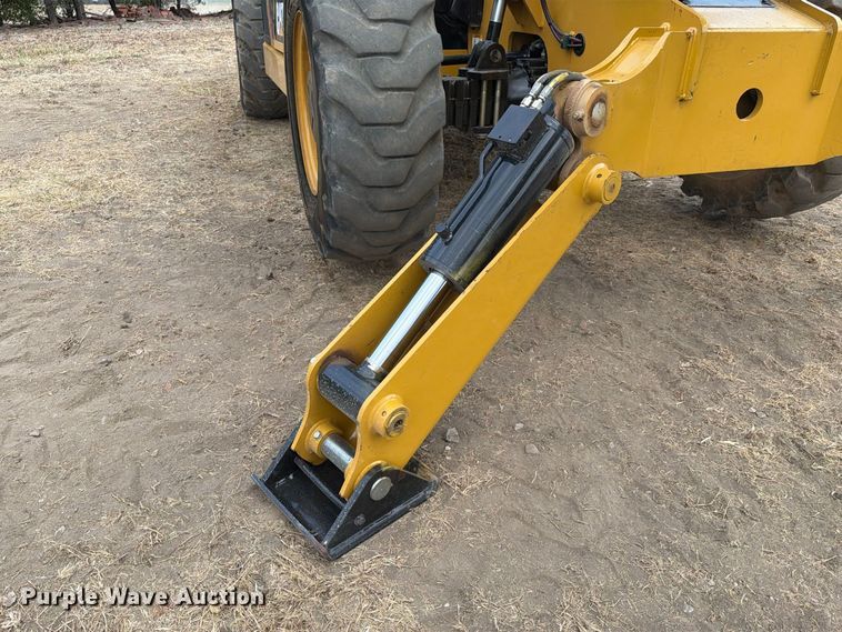 2019 Caterpillar TL1255D