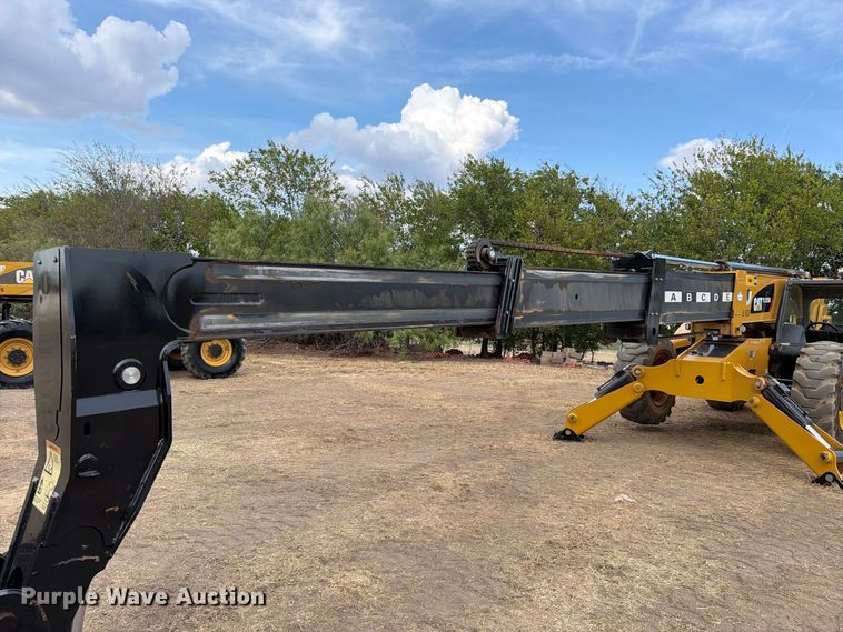 2019 Caterpillar TL1255D