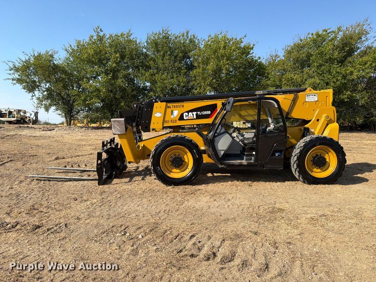 2015 Caterpillar 1255D