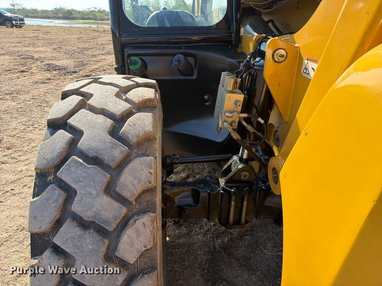 2015 Caterpillar 1255D
