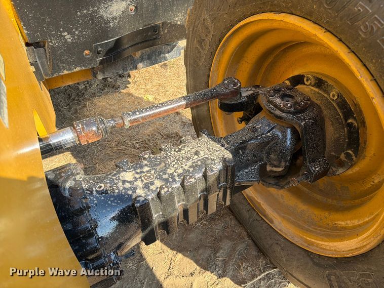2015 Caterpillar 1255D