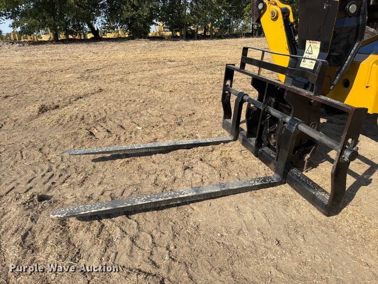 2015 Caterpillar 1255D