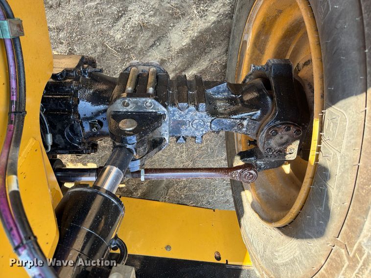 2015 Caterpillar 1255D