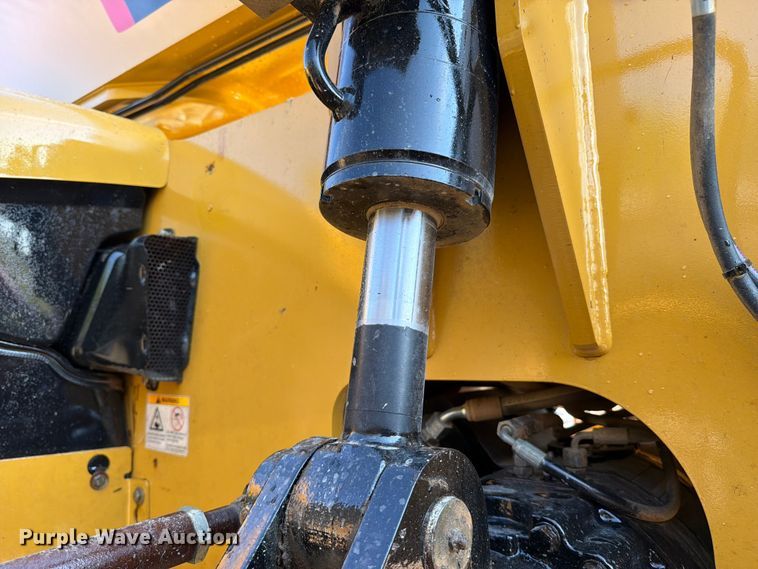 2015 Caterpillar 1255D