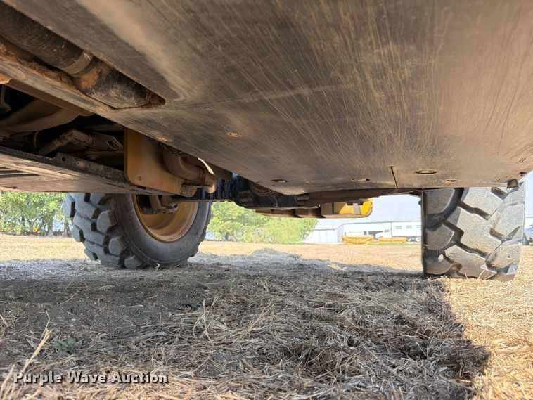 2015 Caterpillar 1255D