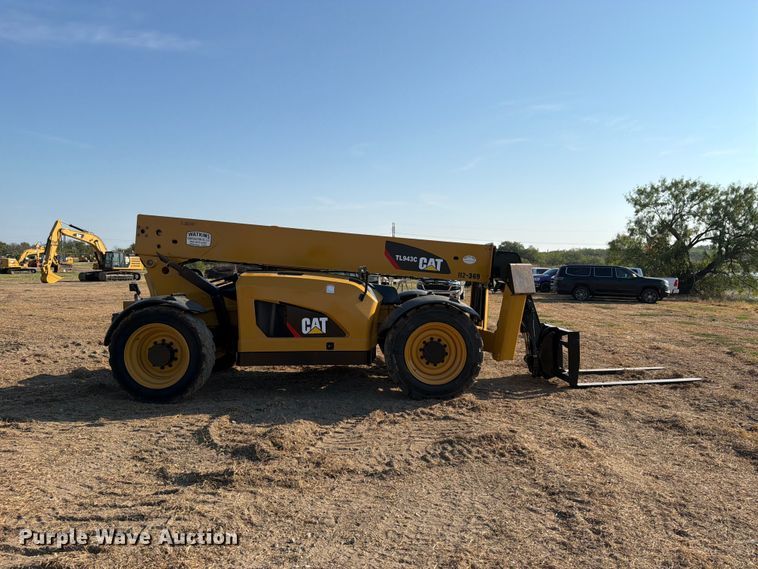 2014 Caterpillar TL943C