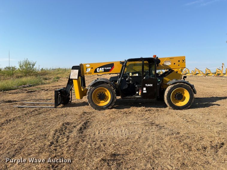 2014 Caterpillar TL943C