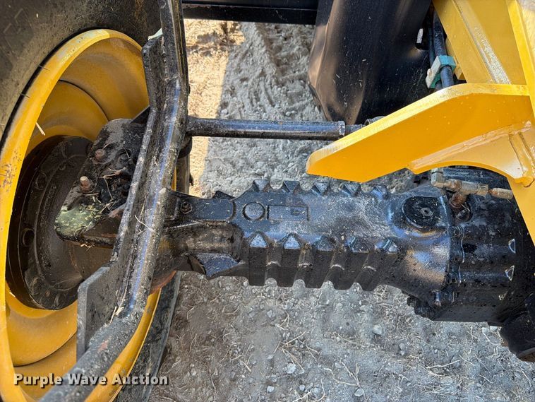 2014 Caterpillar TL943C