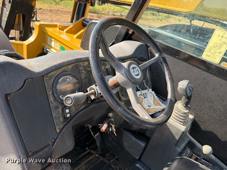 2014 Caterpillar TL943C