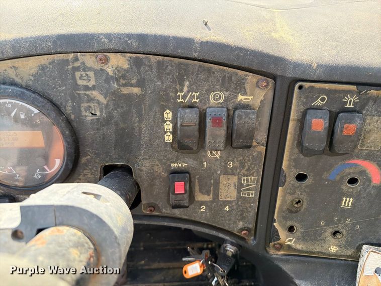 2014 Caterpillar TL943C