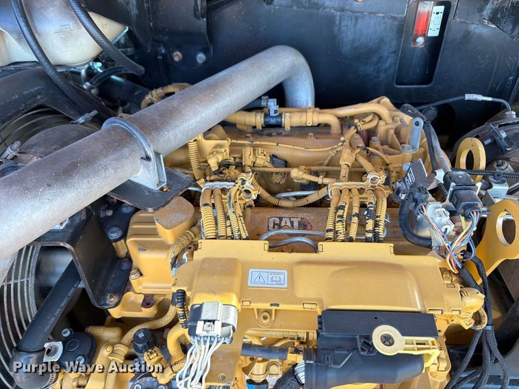 2014 Caterpillar TL943C