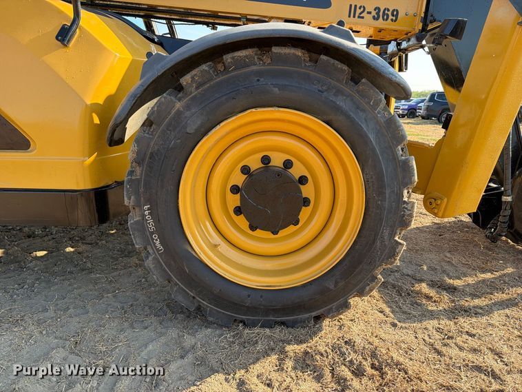 2014 Caterpillar TL943C