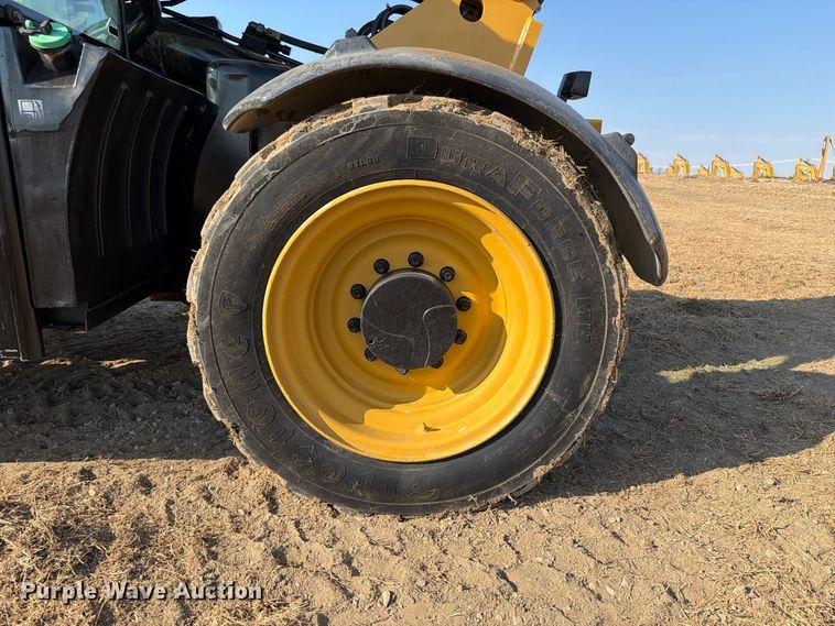 2014 Caterpillar TL943C