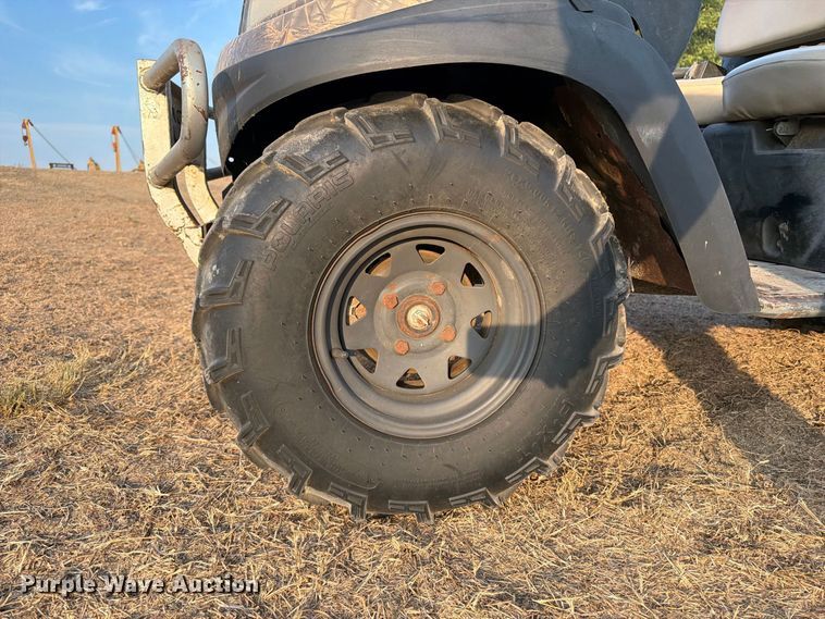 image for item FN3692 2010 Kubota RTV500 utility vehicle