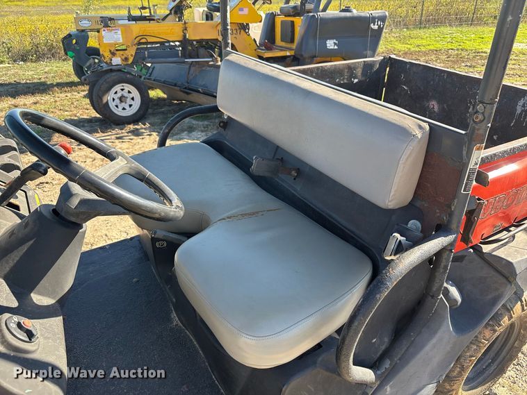 image for item FN3694 2010 Kubota RTV500 utility vehicle
