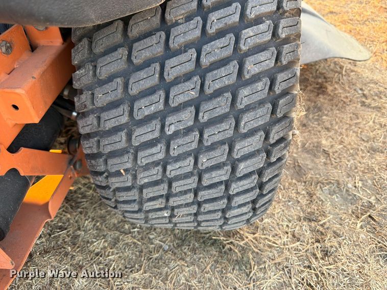 image for item FN3697 Scag Tiger Cat STC61V-26CV-ER ZTR lawn mower