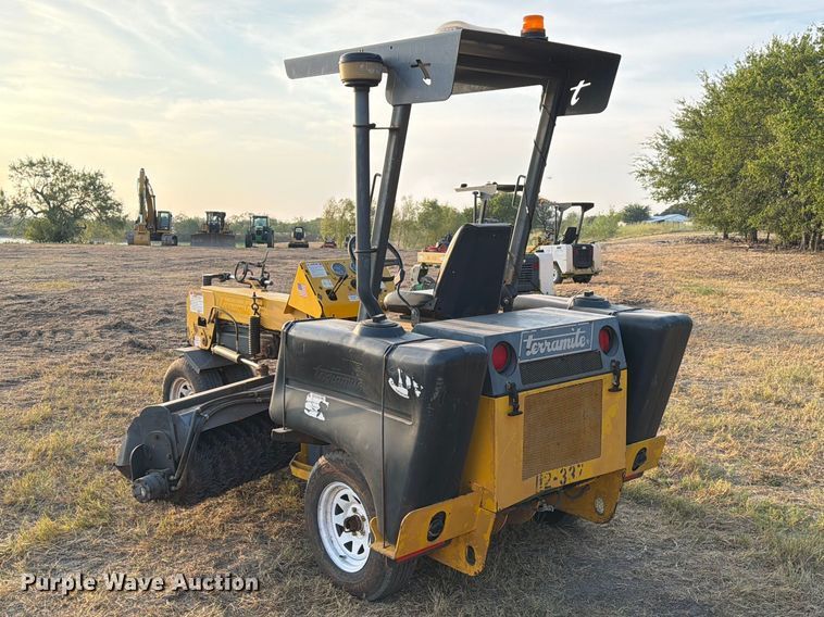 image for item FN3703 Terramite TSS48 broom
