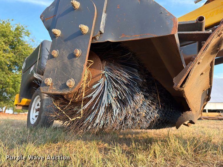 image for item FN3703 Terramite TSS48 broom