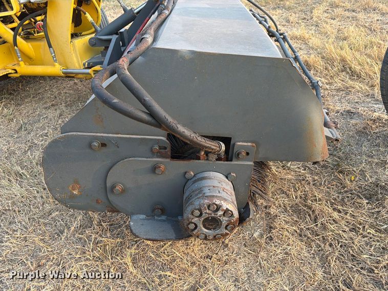 image for item FN3706 2002 Terramite TSS38 broom