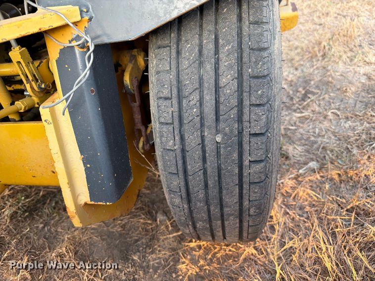 image for item FN3706 2002 Terramite TSS38 broom