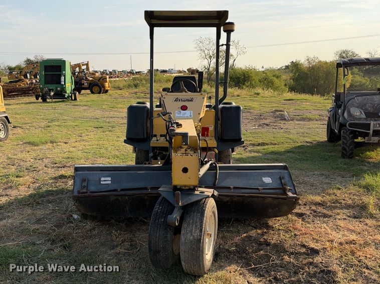 image for item FN3707 Terramite TSS48 broom