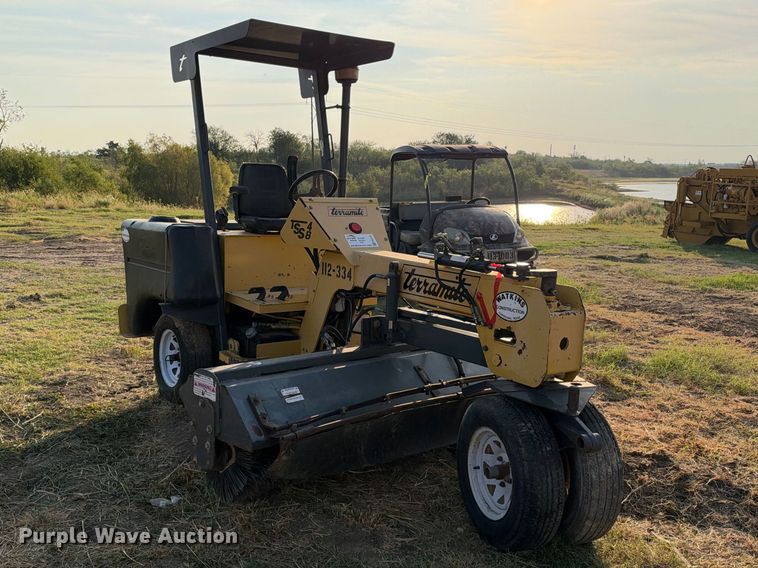 image for item FN3707 Terramite TSS48 broom