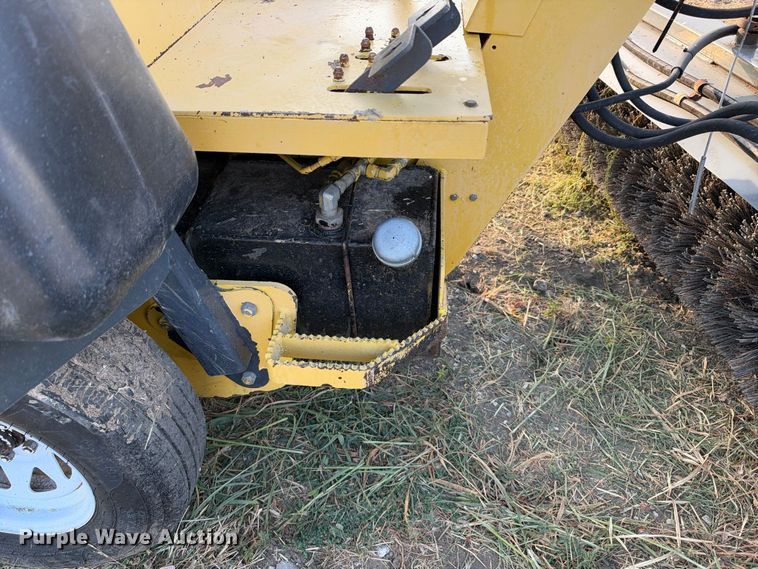 image for item FN3707 Terramite TSS48 broom