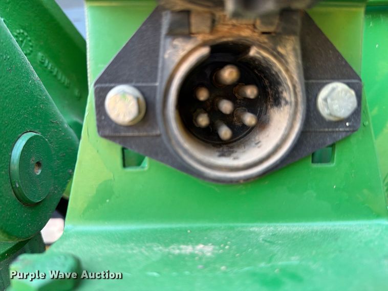 2002 John Deere 7710