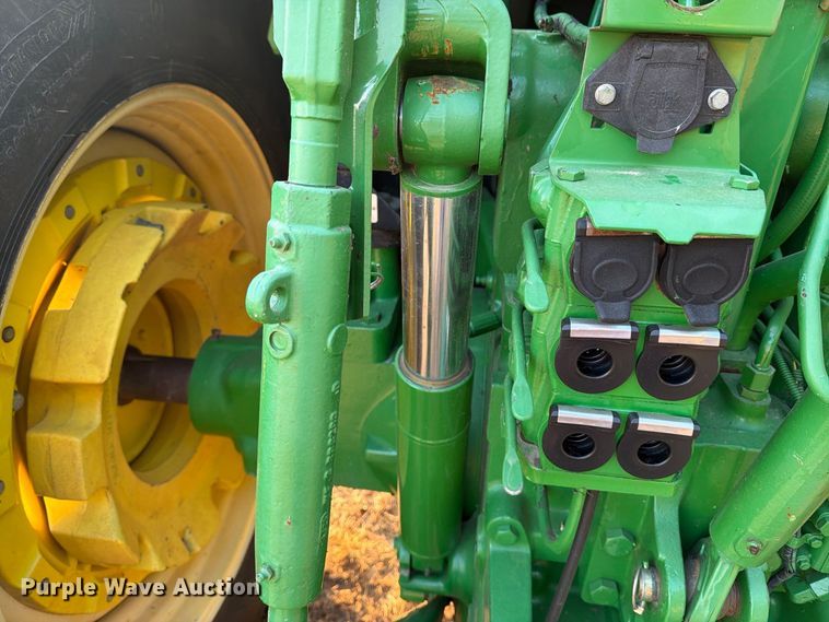 2002 John Deere 7710