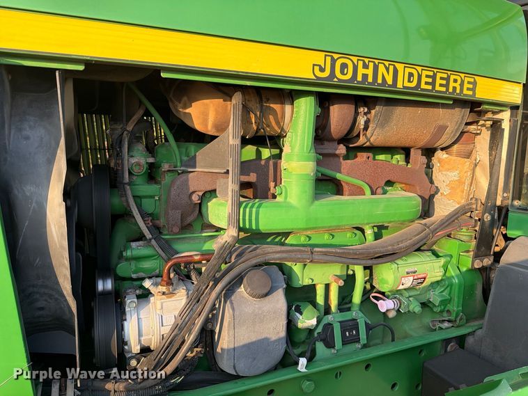 2002 John Deere 7710