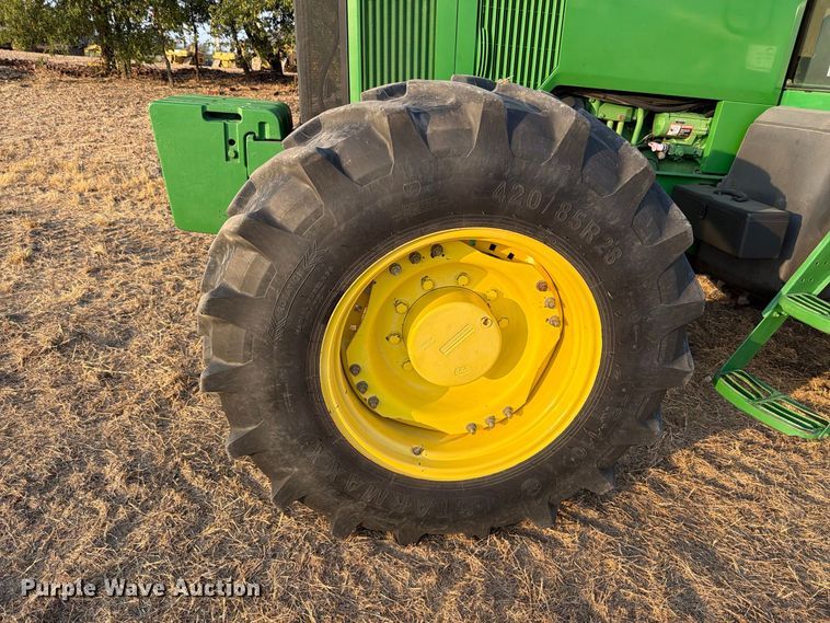 2002 John Deere 7710