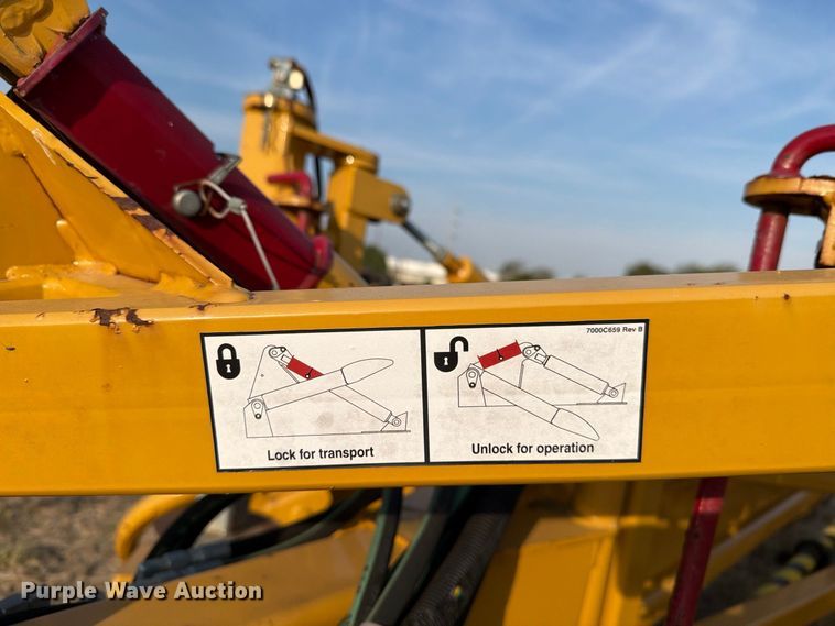 image for item FN3711 2016 Vermeer R2300 hydraulic hay rake with baler connection