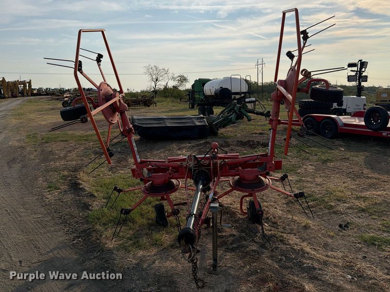 image for item FN3713 Kuhn GF 5001 THA hay tedder
