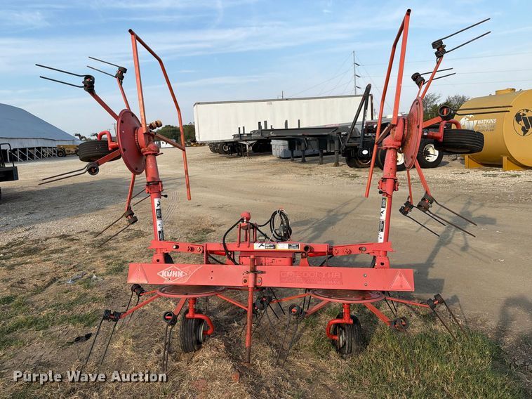 image for item FN3713 Kuhn GF 5001 THA hay tedder