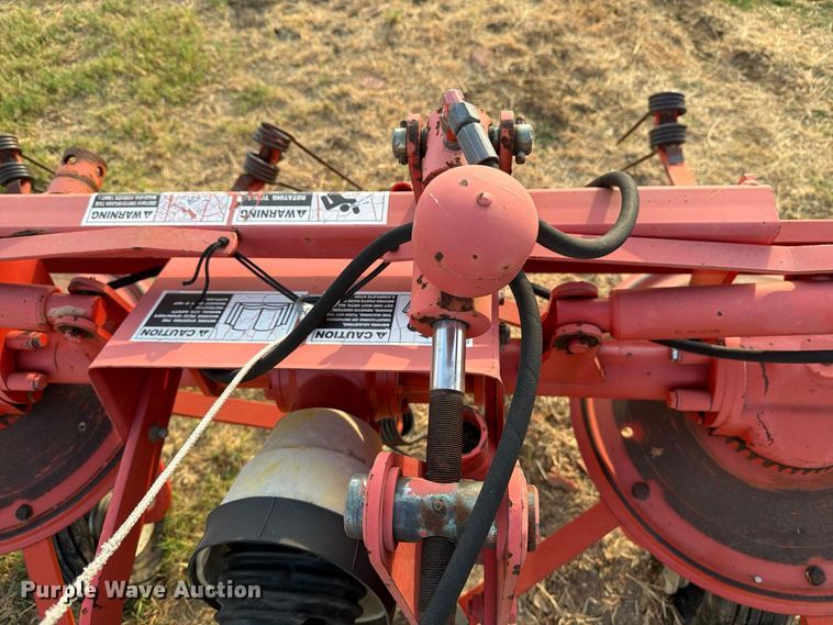 image for item FN3713 Kuhn GF 5001 THA hay tedder