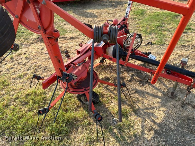 image for item FN3713 Kuhn GF 5001 THA hay tedder