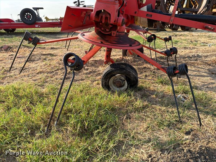 image for item FN3713 Kuhn GF 5001 THA hay tedder