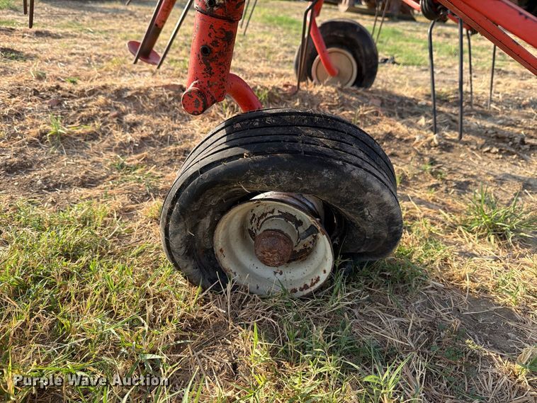 image for item FN3713 Kuhn GF 5001 THA hay tedder