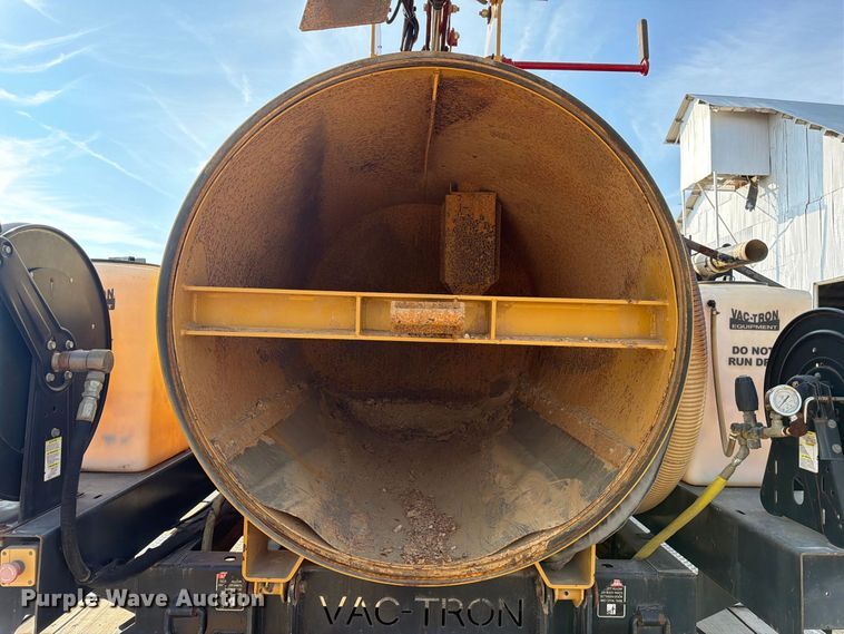 image for item FN3716 Vermeer AIR 573 SDT vacuum excavator