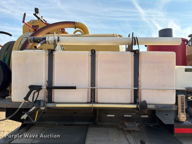 image for item FN3716 Vermeer AIR 573 SDT vacuum excavator