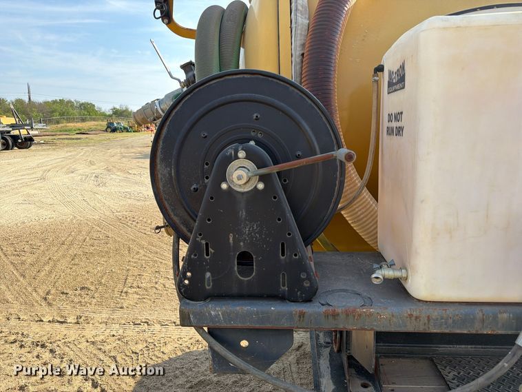 image for item FN3716 Vermeer AIR 573 SDT vacuum excavator