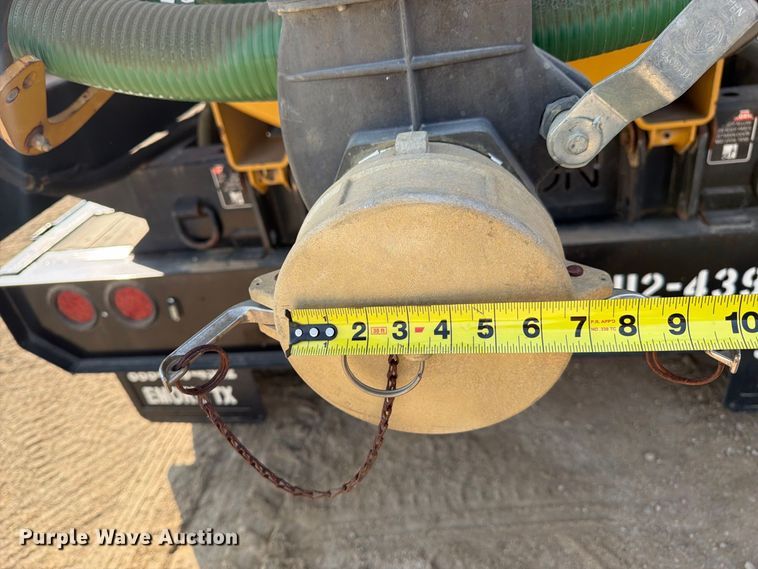 image for item FN3716 Vermeer AIR 573 SDT vacuum excavator