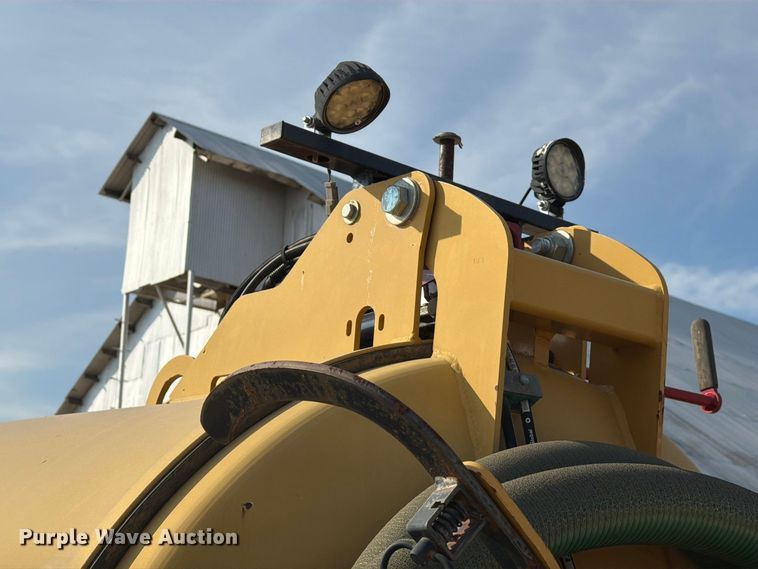 image for item FN3716 Vermeer AIR 573 SDT vacuum excavator