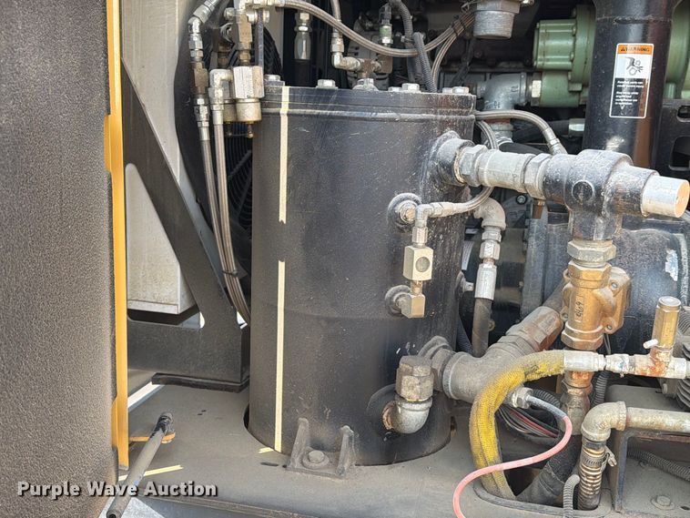 image for item FN3716 Vermeer AIR 573 SDT vacuum excavator