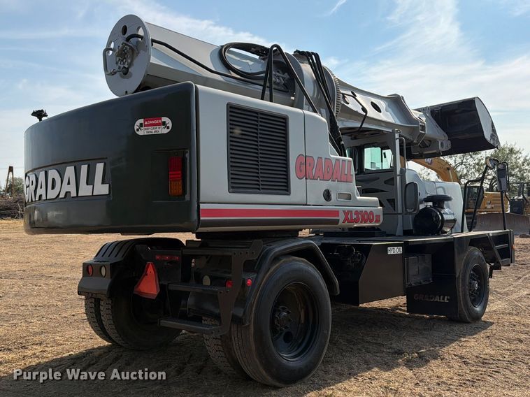 2010 Gradall XL 3100 III