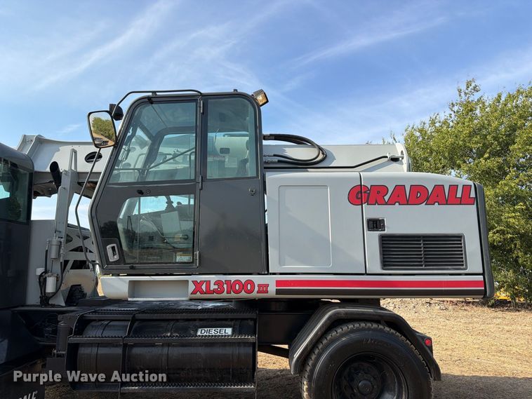 2010 Gradall XL 3100 III