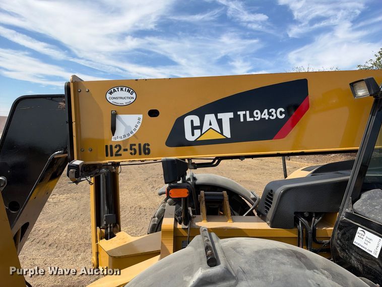 image for item FN3718 2014 Caterpillar TL943C telehandler