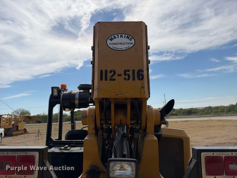 image for item FN3718 2014 Caterpillar TL943C telehandler